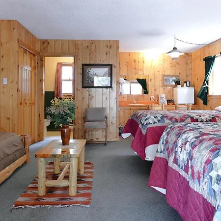 Bill Cody Ranch Hotel